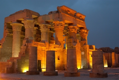 2009-06-02 / m3zcal
Par: m3zcal -Vos series- [Egypte] - voyage sur le Nil-
