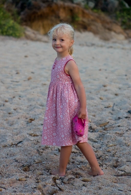 2008-10-15 / P30K100D
par: P30K100D - [ Portraits de bébés et enfants ]- 
