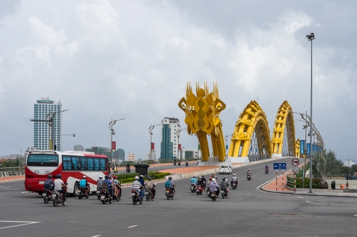 2017-02-27 / Bob7519
Bob7519 [ Environnement urbain et constructions humaines ]
