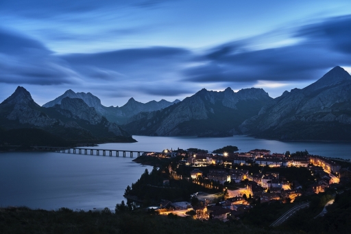 2023-06-12 vinhug
vinhug [Paysages et éléments naturels]
