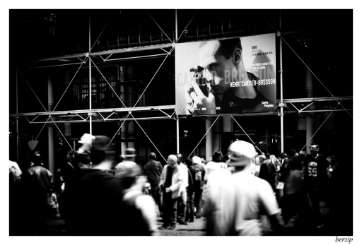 2014-05-31 / berzip
berzip [ Noir et Blanc, Sepia et desaturation partielle ]
