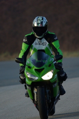 2009-02-11 / merssemic
Par: merssemic - [ Sports mecaniques ]
