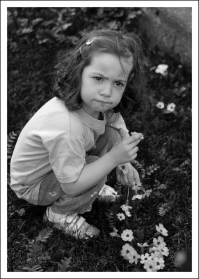 2009-04-12/ Fab
par: Fab -[ Portraits de bebes et enfants ]
