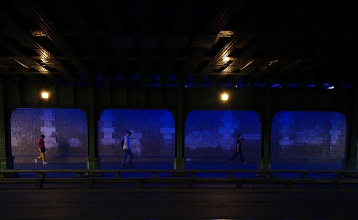 2013-11-16 / Sorcier
Sorcier  " Street shooting a l'UGA "
