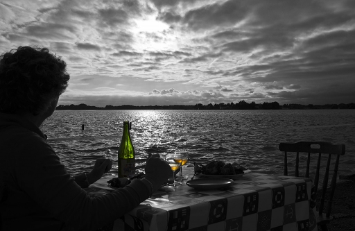 2014-09-24 / viking
viking  [ Noir et Blanc, Sepia et desaturation partielle ]
