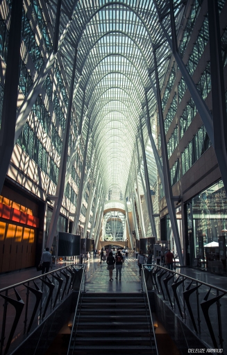 2015-10-/07 /  neodyme
neodyme  [ Environnement urbain et constructions humaines ]
