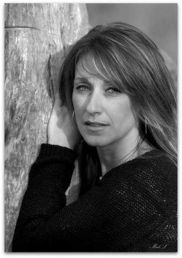 2014-11-01 / degun13113
degun13113    [ Noir et Blanc, Sepia et desaturation partielle ]
