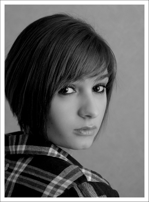 2009-11-26 / Fab
par : Fab    [ Portraits adultes et adolescents ]
