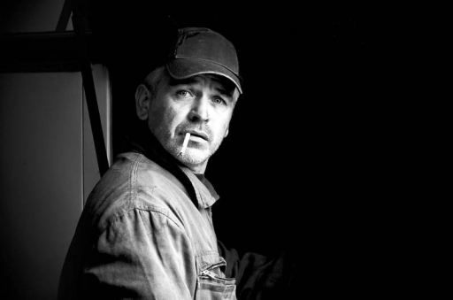 2012-04-06 / tichoun63
Par tichoun63 dans Portraits adultes et adolescents
