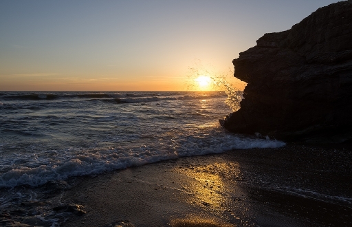 2015-06-16/neosilencers
neosilencers  [ Coucher / Lever de soleil ]
