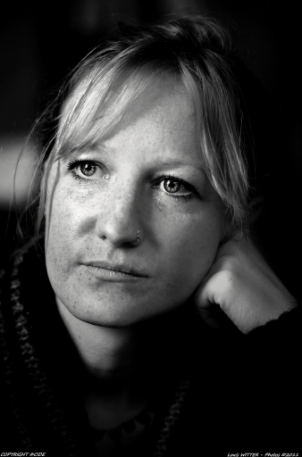 2012-03-04   /  louisback
Par:  louisback  [ Noir et Blanc, Sepia et desaturation partielle ]
