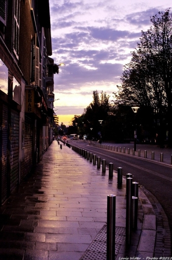 2011-09-17   louisback
Par: louisback - [ Rues / Ambiance de ville / Paysages urbains ] -
