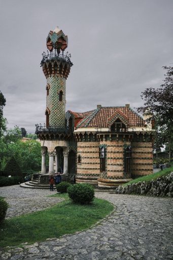 2023-10-12 vinhug
vinhug [Environnement urbain et constructions humaines]
