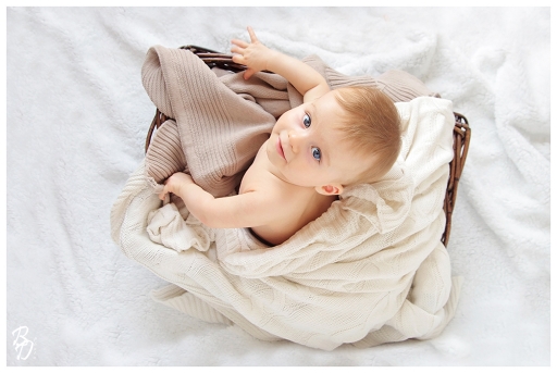 2012-09-21/birgd
Par birgd dans [ Portraits de bebes et enfants ]
