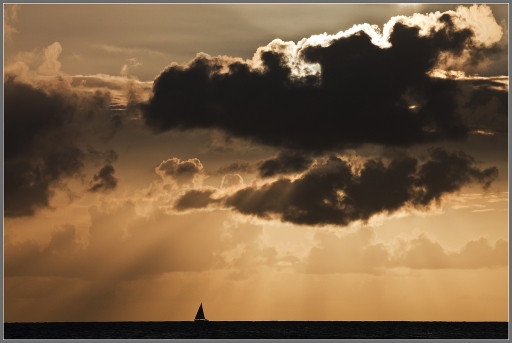 2012-02-25/DS29
Par DS29 dans [ Coucher / Lever de soleil ]
