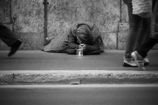 2012-09-15 / Vinny
Par Vinny dans [ Rues / Ambiance de ville / Paysages urbains ]
