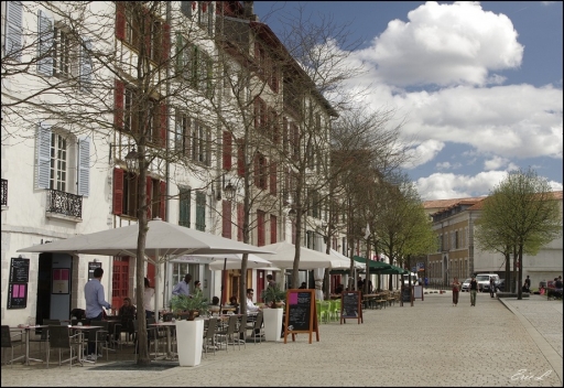 2013-07-12 / Eric L
Eric L [ Rues Paysages urbains ]
