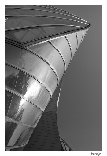 2014-11-27 / berzip
berzip  "fondation louis vuiton"
