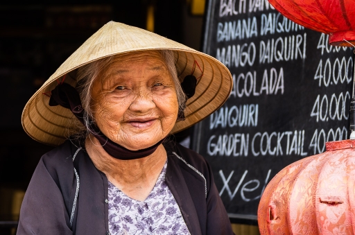 2017-04-11/chrisfer
chrisfer "Vietnam - Portraits de femmes"
