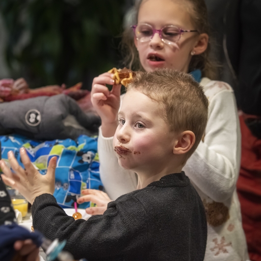 2022-12-23/berzip
berzip [Portraits]
