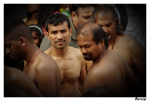 2013-11-05 / berzip
berzip [Portraits adultes et adolescents]
