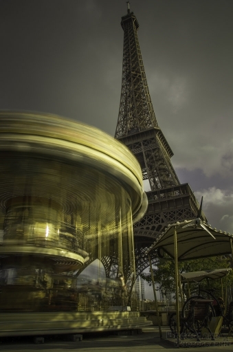 2014-02-15 / pofexpray
pofexpray [ Rues / Ambiance de ville / Paysages urbains ]
