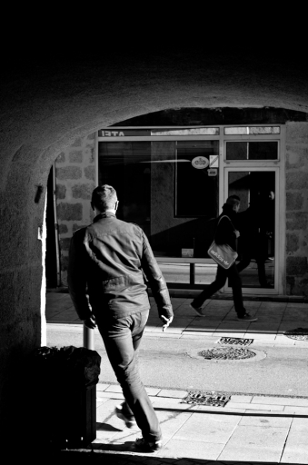 2013-12-07 / julius23
julius23 [ Noir et Blanc, Sepia et désaturation partielle ]
