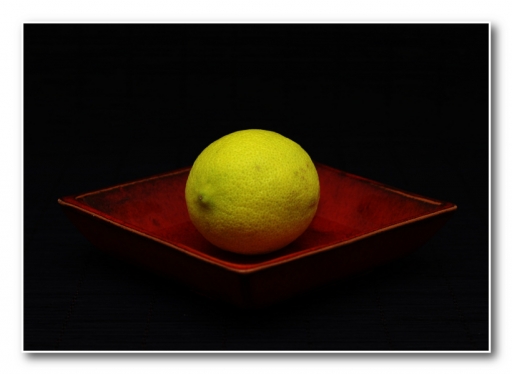 2013-12-03 / Edamuas
Edamuas  [Nature Morte]
