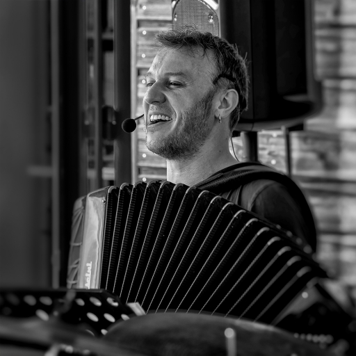 2021-09-17 / Berzip
Berzip dans [Spectacles et Concerts]
